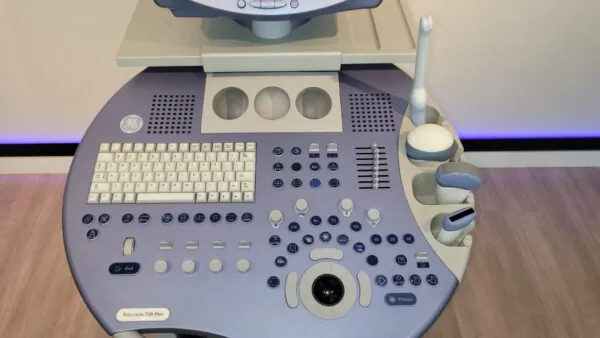 ULTRASSOM GE - VOLUSON 730 - 3D/4D - Image 3